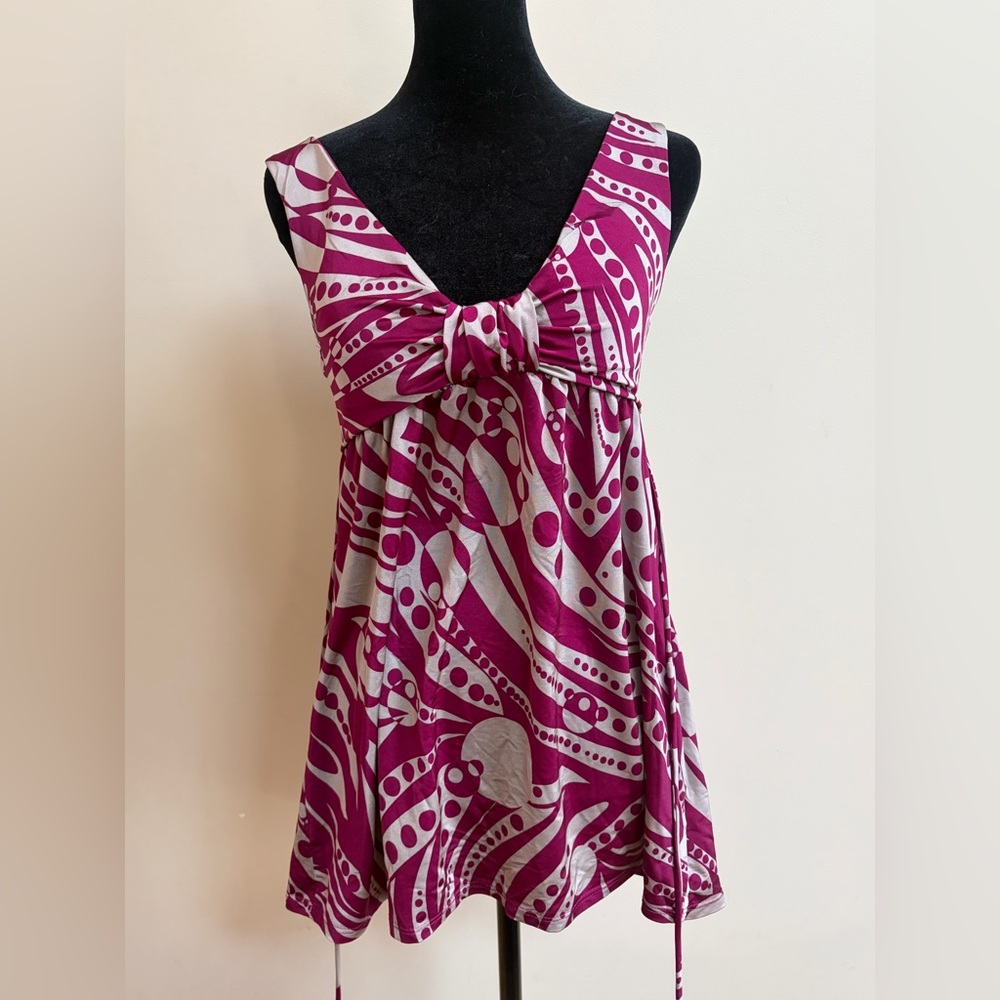Charlotte Russe Y2K Abstract Long Sleeveless V-Neck Tank Top Shirt Blouse